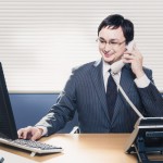 電話しても対応が遅い?そうならないようITヘルプデスクへ適切な情報を提供しましょう!